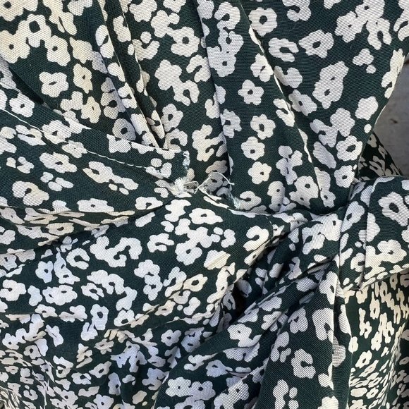 FREE People Kinsley Floral Wrap Dress Size 4 Green Western Country Boho Puff - Picture 5 of 10